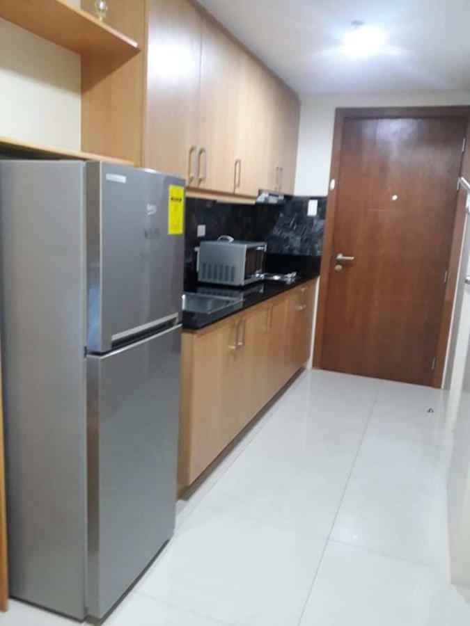 Usp Suites At Shell Residences Pasay Exteriör bild