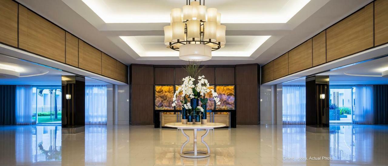 Usp Suites At Shell Residences Pasay Exteriör bild
