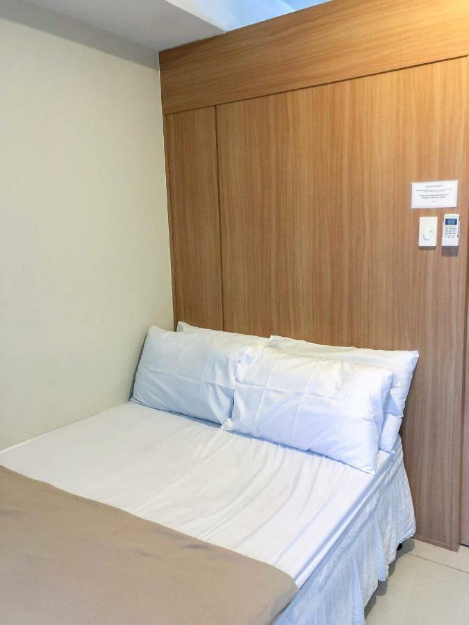 Usp Suites At Shell Residences Pasay Exteriör bild